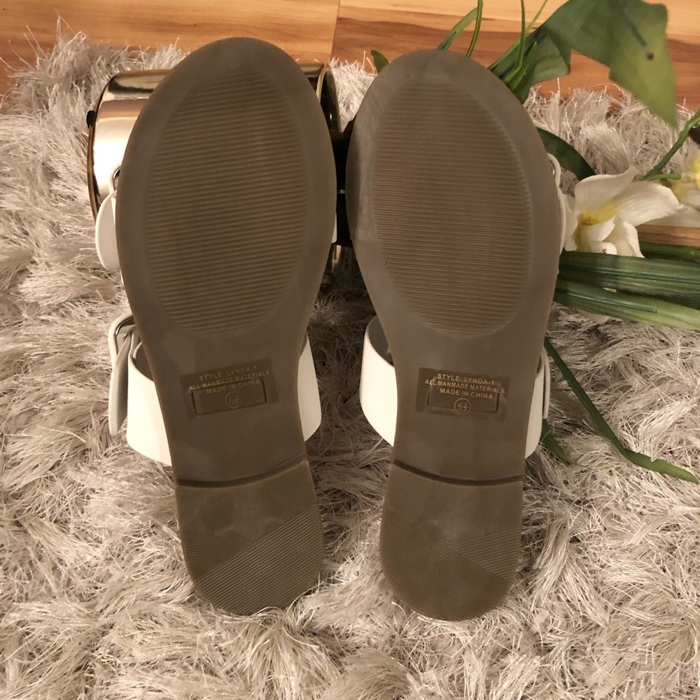 NEW ‘Lynda’ Sandals - Picture 6 of 8